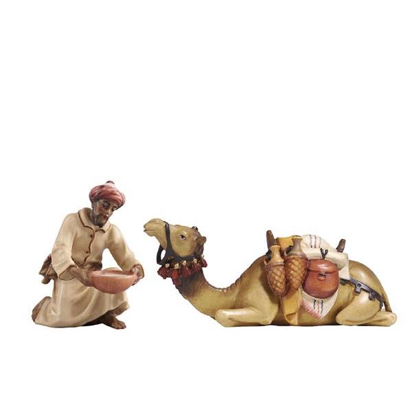 KO Camel driver kneeling-watercup with camel lying - colored